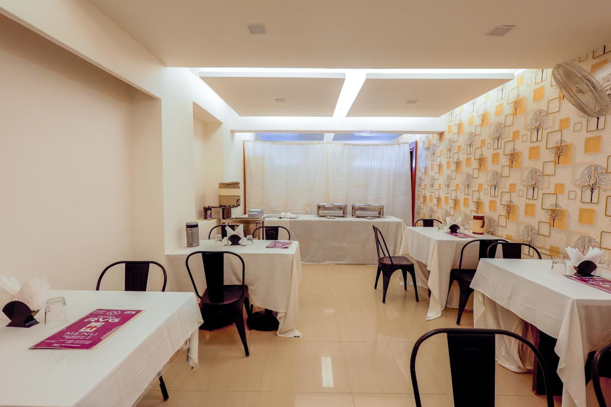 Treebo Rvg Otel Vadodara Dış mekan fotoğraf