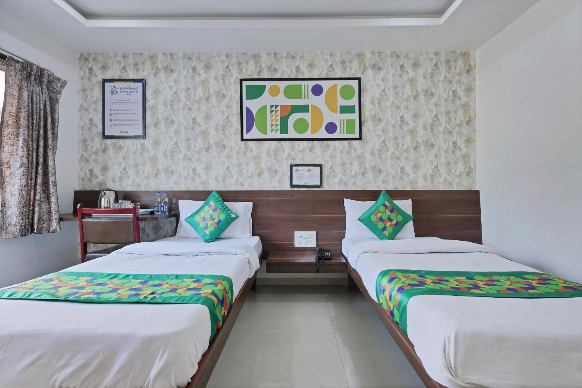 Treebo Rvg Otel Vadodara Dış mekan fotoğraf